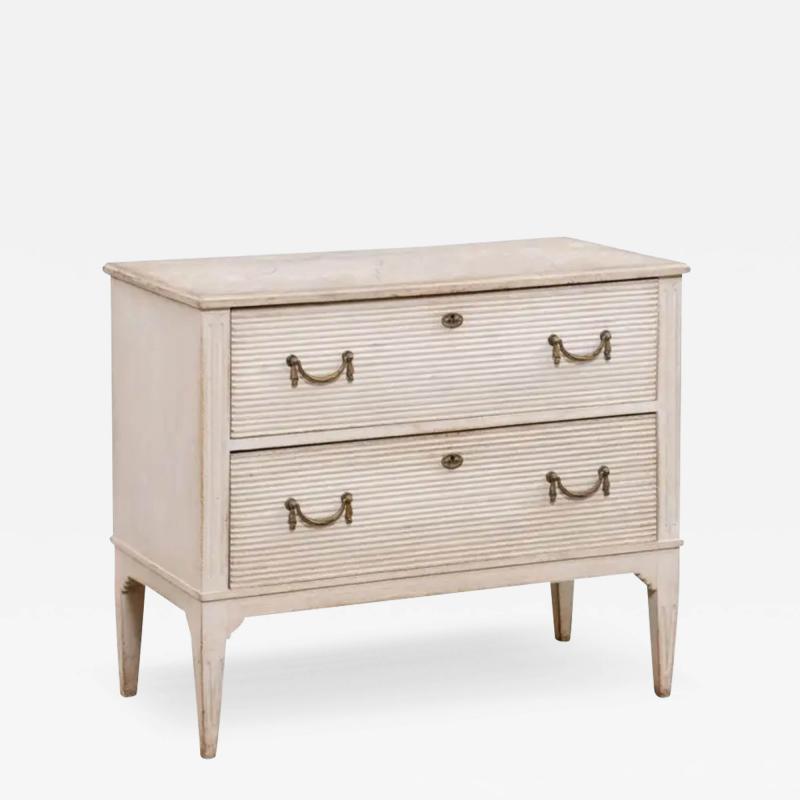 Swedish Gustavian Style 19th Century Painted Wood Chest with Reeded Accents