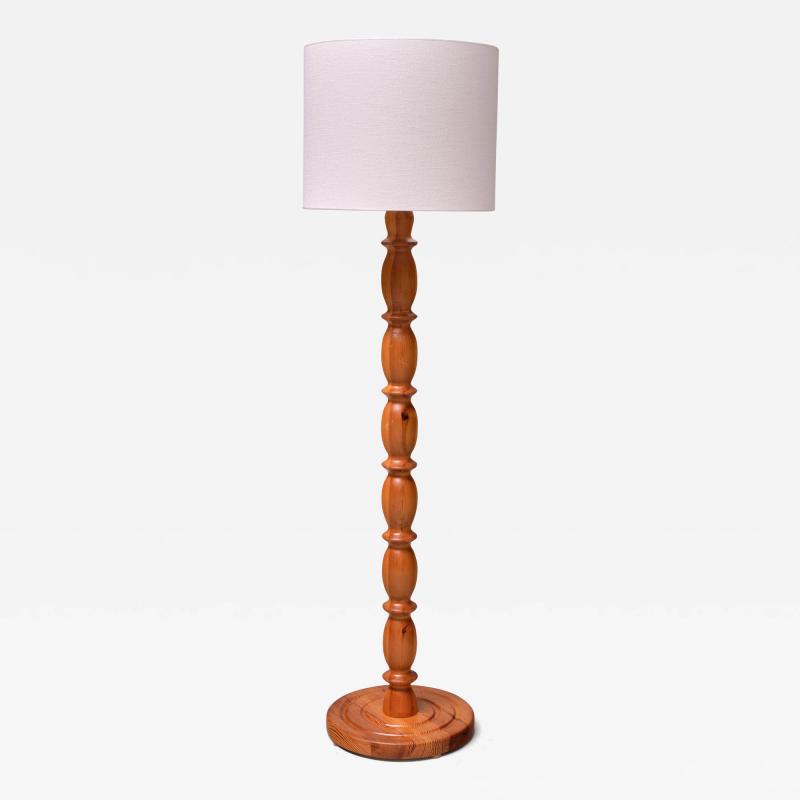 Swedish Modern Floor Lamp in Carved Solid Pine Wood 1960s