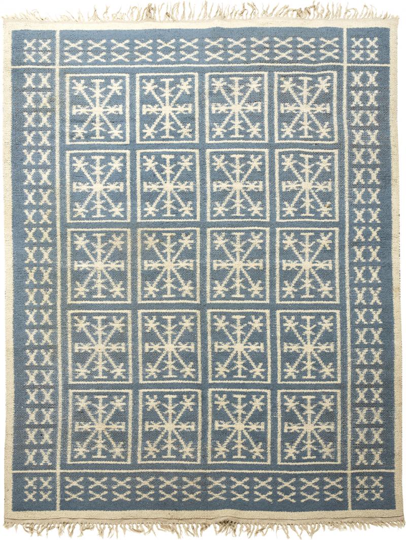 Swedish Reversible Pile Rug with Snowflake Design