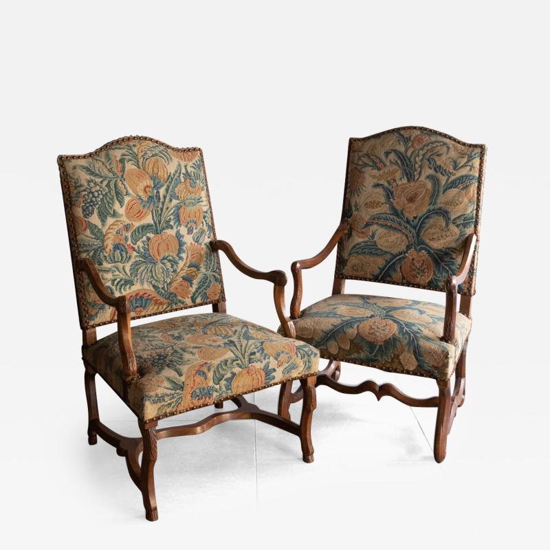 TWO 18TH CENTURY REG NCE PERIOD FRENCH ARMCHAIRS