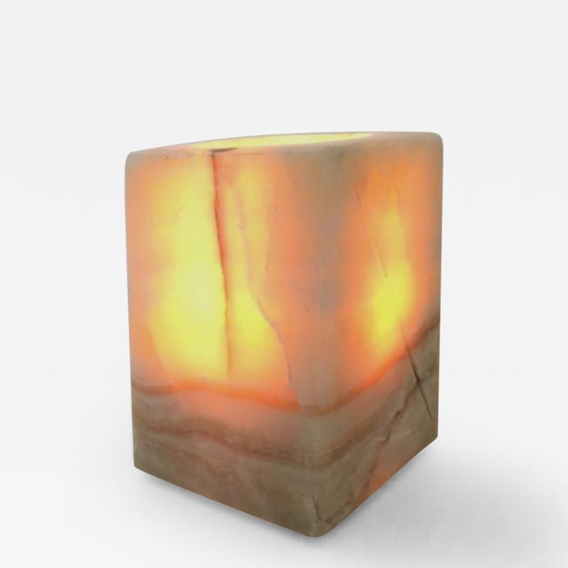 Table lamp in onyx