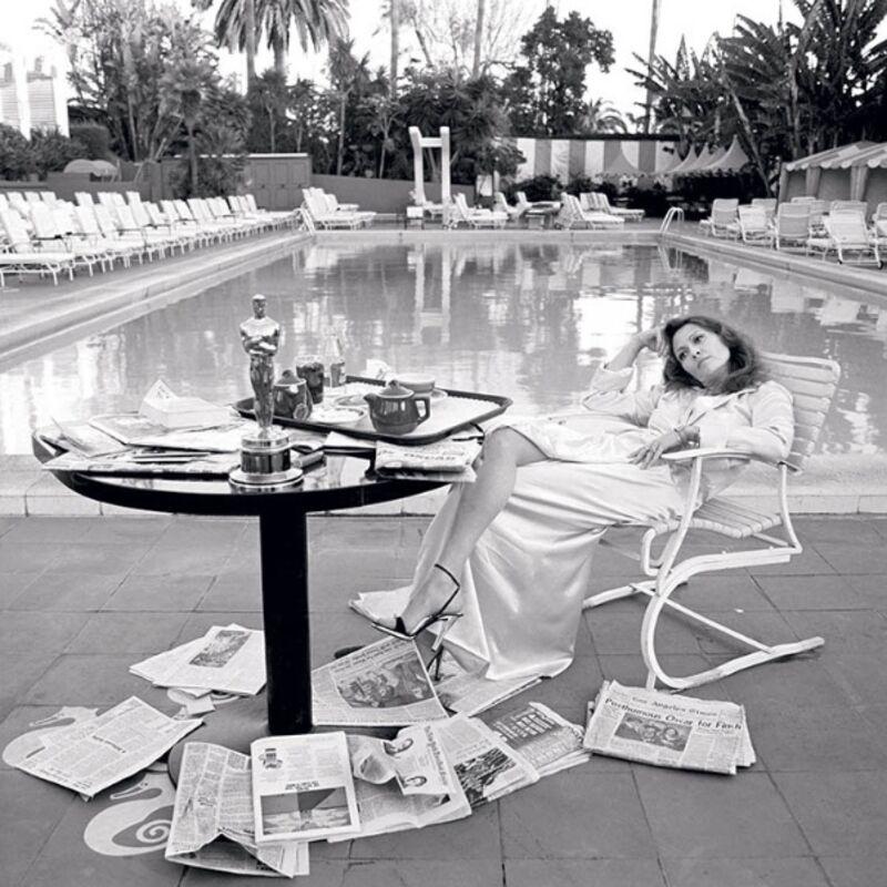 Terry O Neill Faye Dunaway at the Pool Black and White
