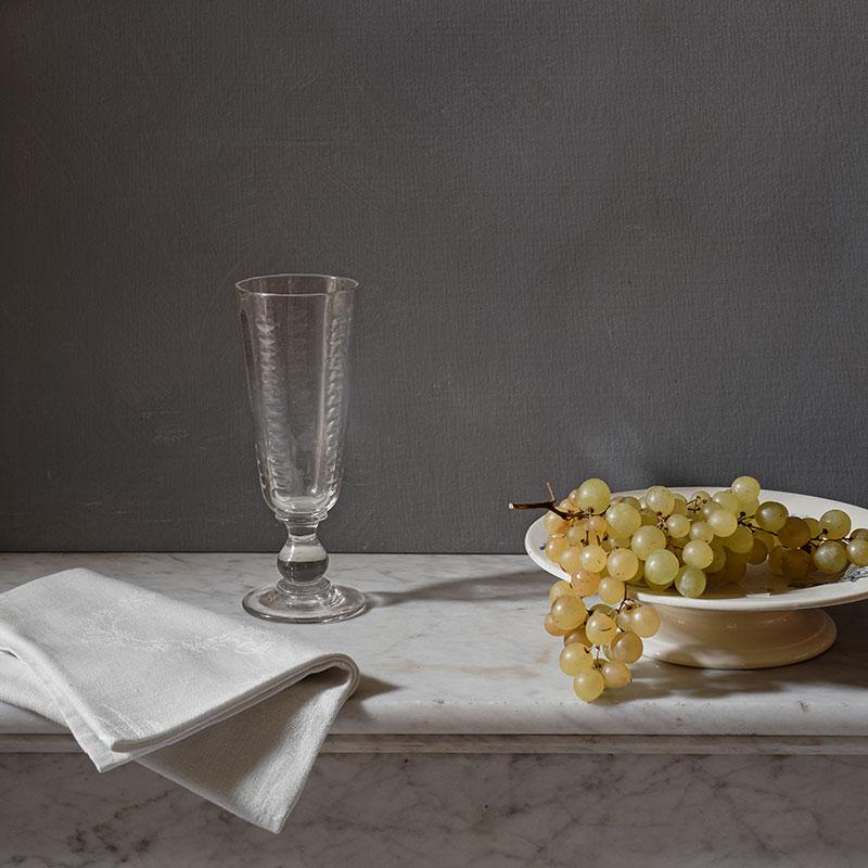 Thierry Genay GLASS LINEN AND GRAPES Still life photography 1 9