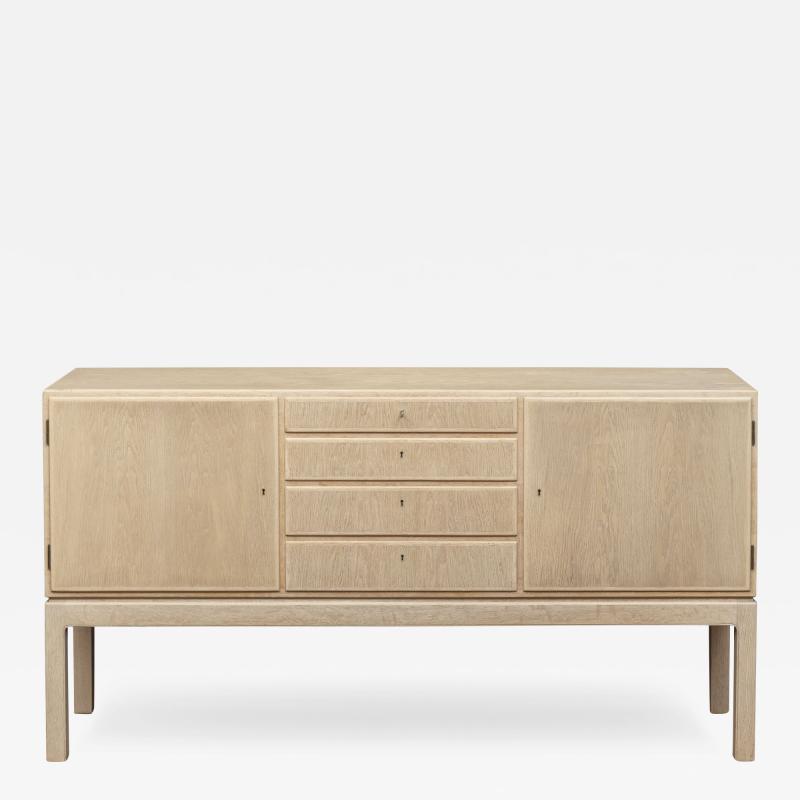 Thorald Madsens Thorald Madsens Snedkeri Credenza