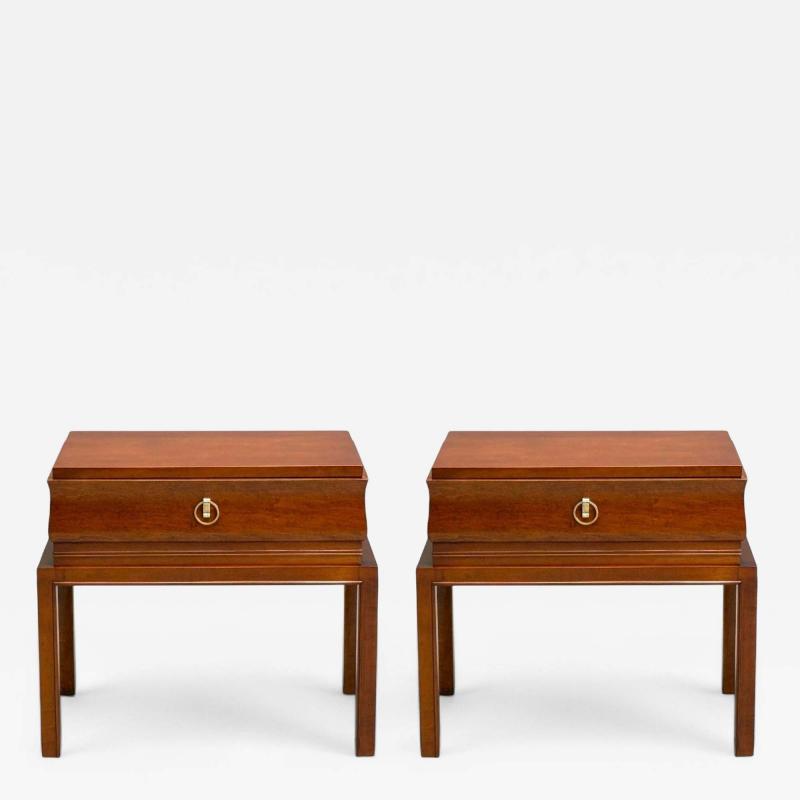Tommi Parzinger Tommi Parzinger Mahogany Brass Low Nightstands USA 1960s