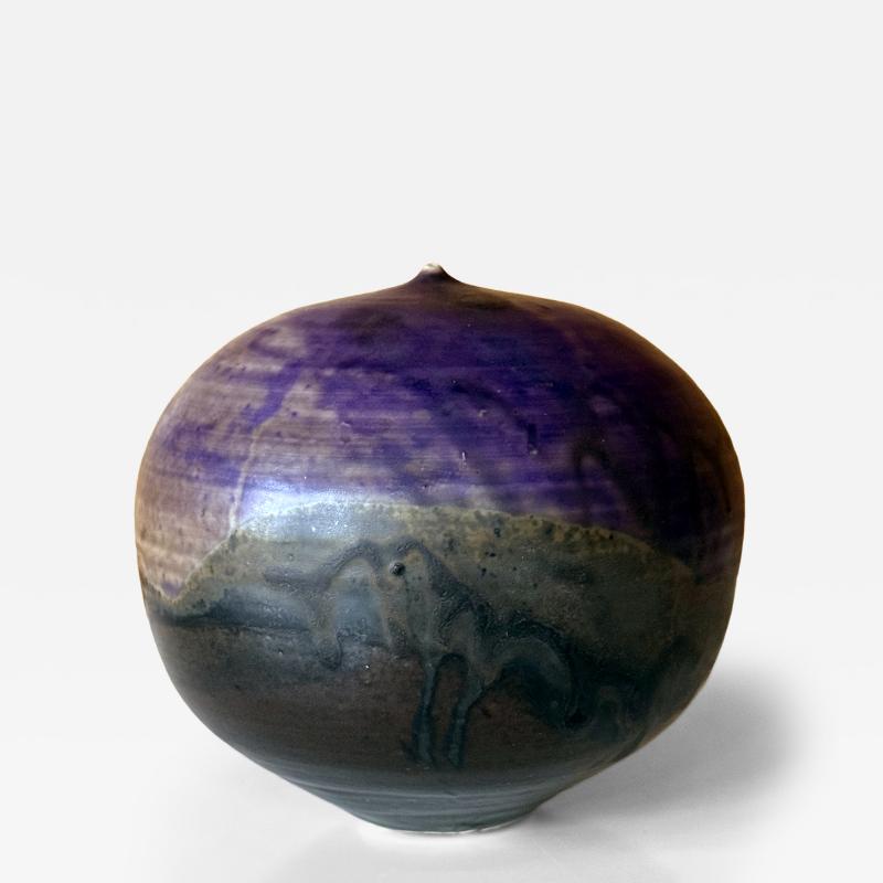 Toshiko Takaezu Ceramic Closed Form Moon Pot by Toshiko Takaezu
