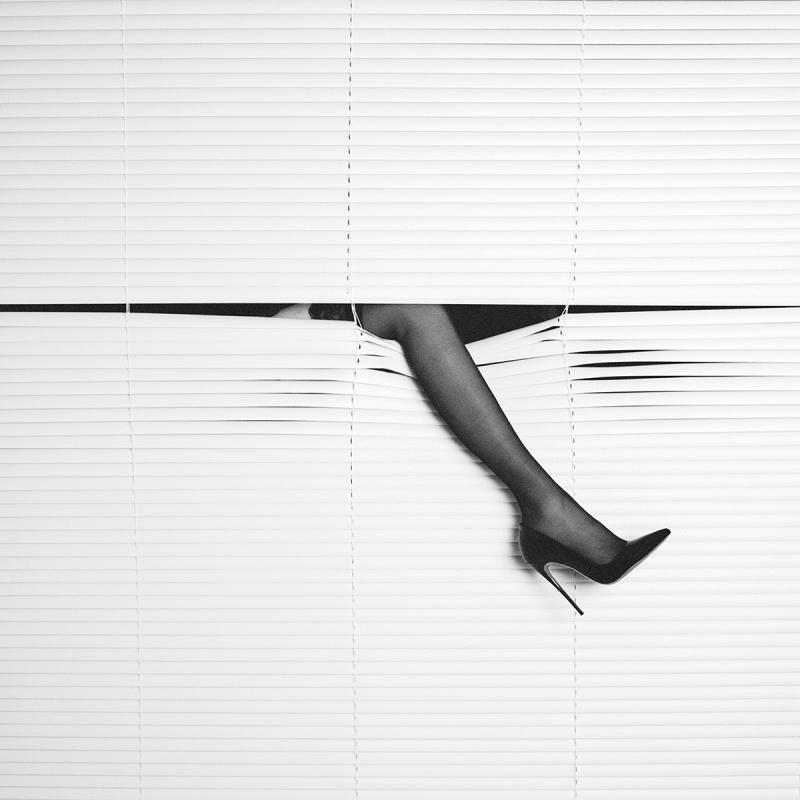 Tyler Shields Blinds and High Heel