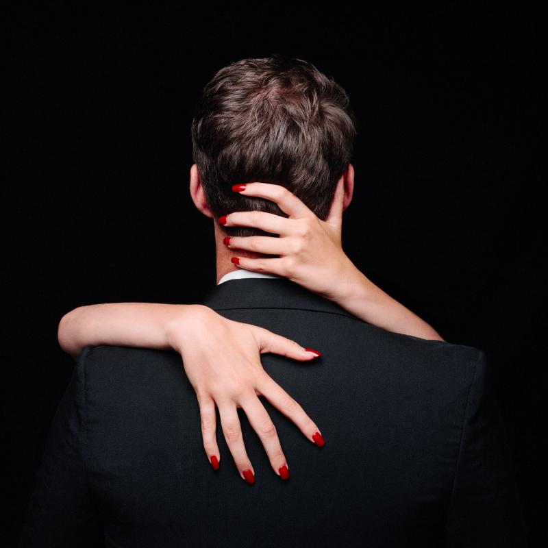 Tyler Shields Hands On