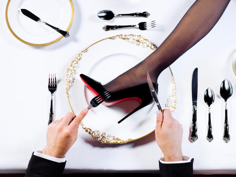 Tyler Shields High Heel Plate