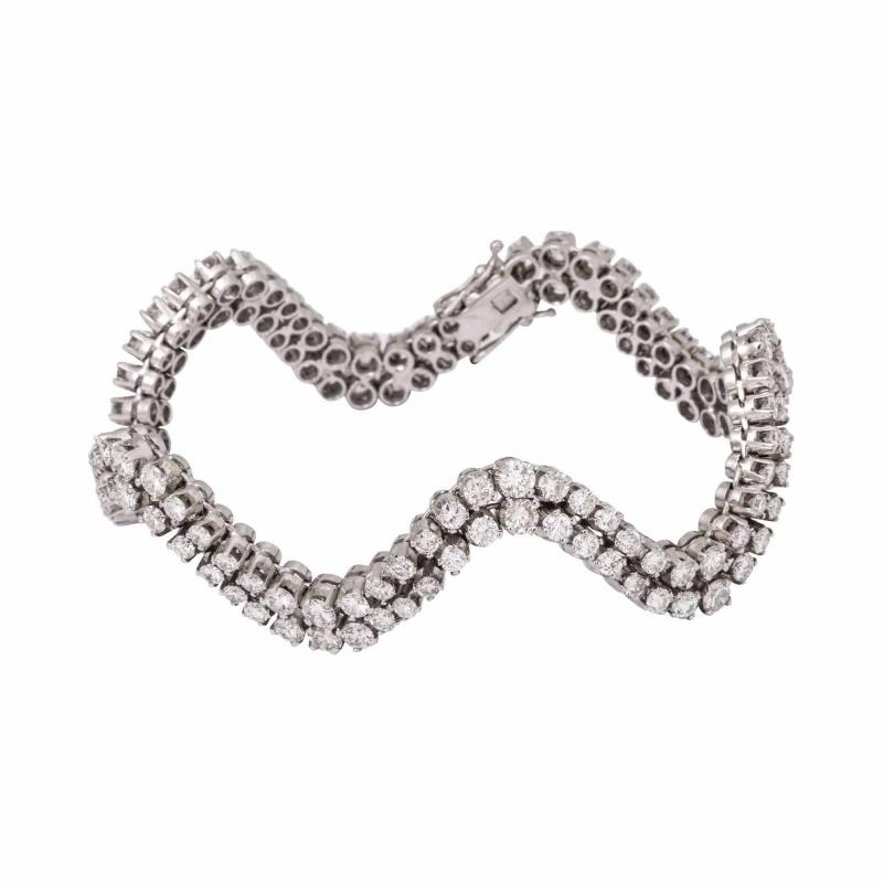 Undulating Diamond and White Gold Bracelet