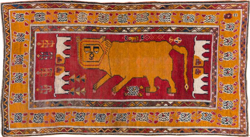 VINTAGE PERSIAN PICTORIAL GABBEH RUG