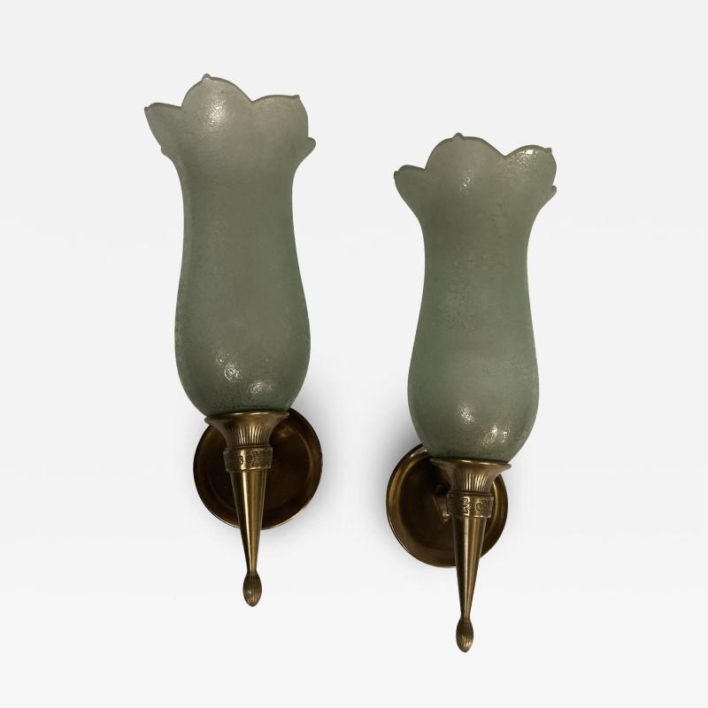 Veronese Pair of 1940s Bronze and Murano glass sconces by Veron se