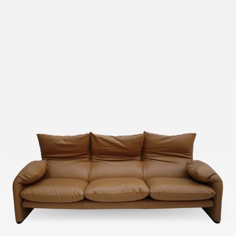 Vico Magistretti Original Vico Magistretti for Cassina Maralunga Brown Leather Italian Sofa