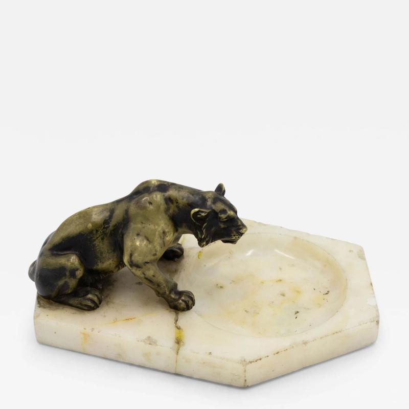 Victorian White Onyx Ashtray with Tiger