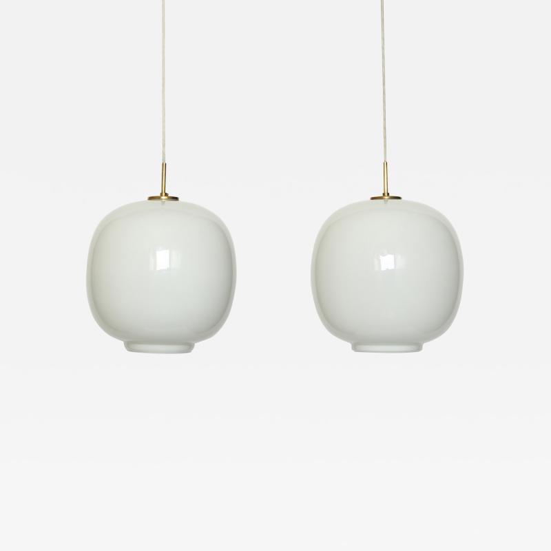 Vilhelm Lauritzen Pair of ceiling pendants by Vilhelm Lauritzen for Louis Poulsen