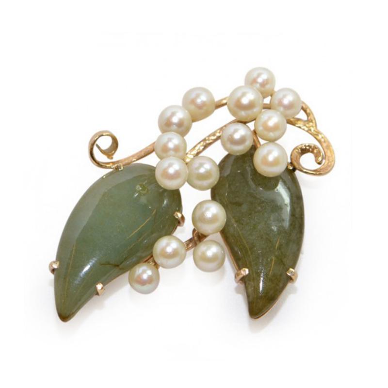 Vintage Jade and Pearls 14Ct Gold Brooch