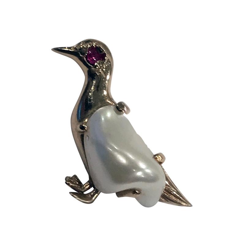 Vintage Pearl and Ruby Brooch in the form of a standing Duck