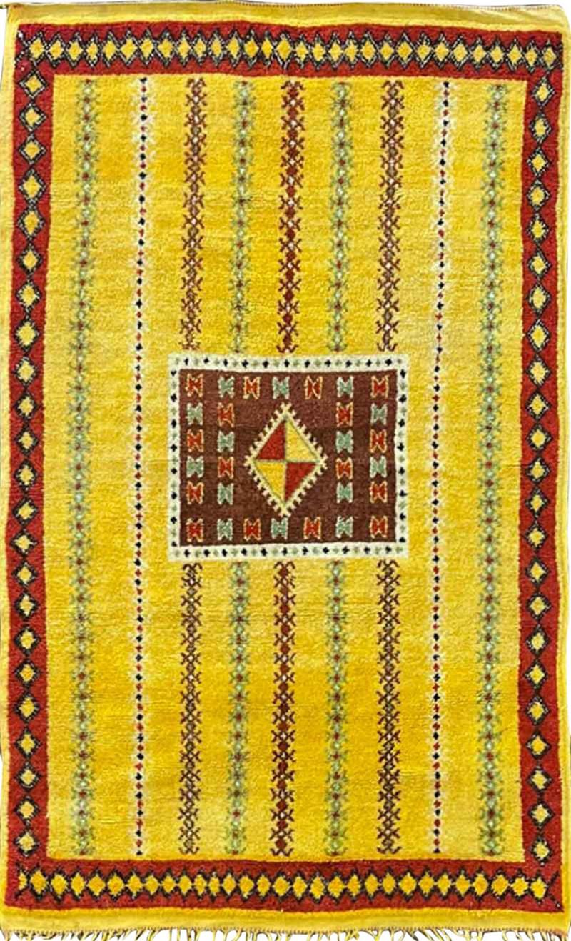 Vintage Tribal Moroccan Rug c 1960s 43 x 7