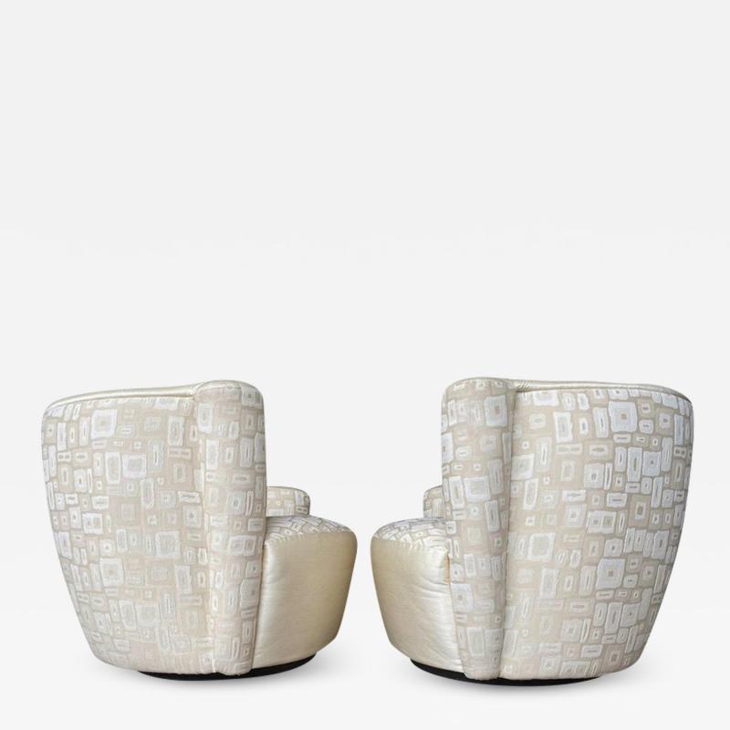 Vladimir Kagan Pair of Mid Century Modern Swivel Lounge Nautilus Chairs by Vladimir Kagan