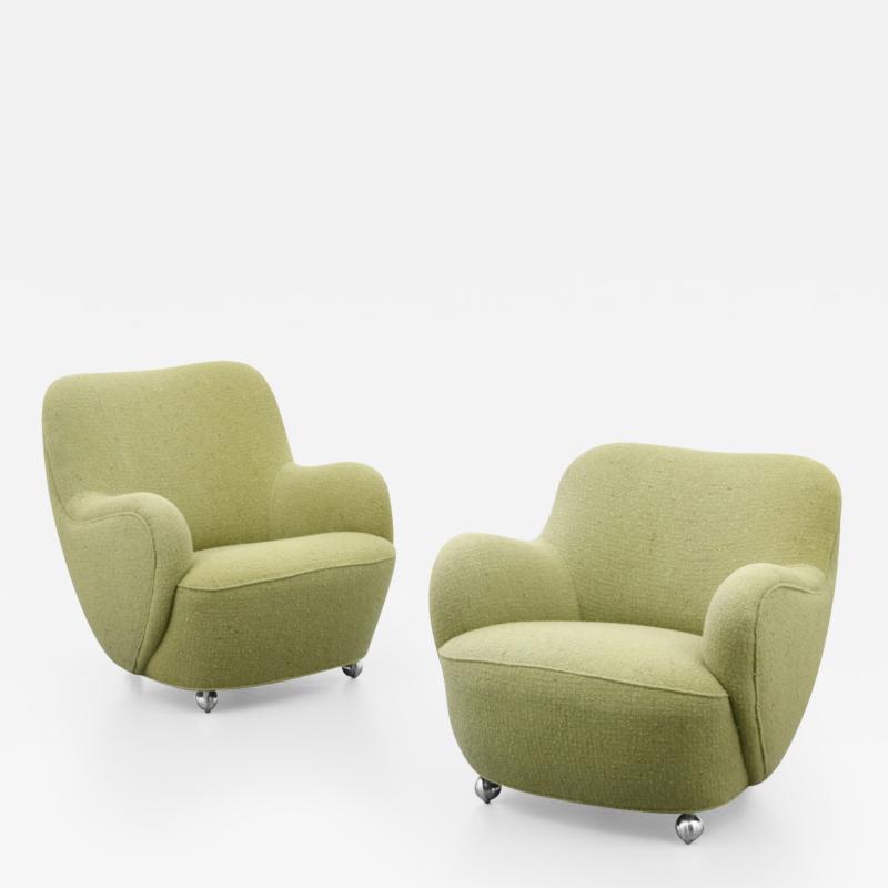 Vladimir Kagan Pair of Rare Vladimir Kagan Barrel Lounge Chairs