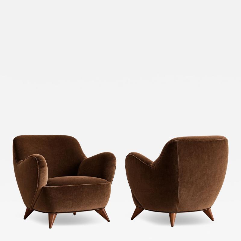 Vladimir Kagan Vladimir Kagan Barrel Lounge Chairs in Brown Velvet and Walnut Legs