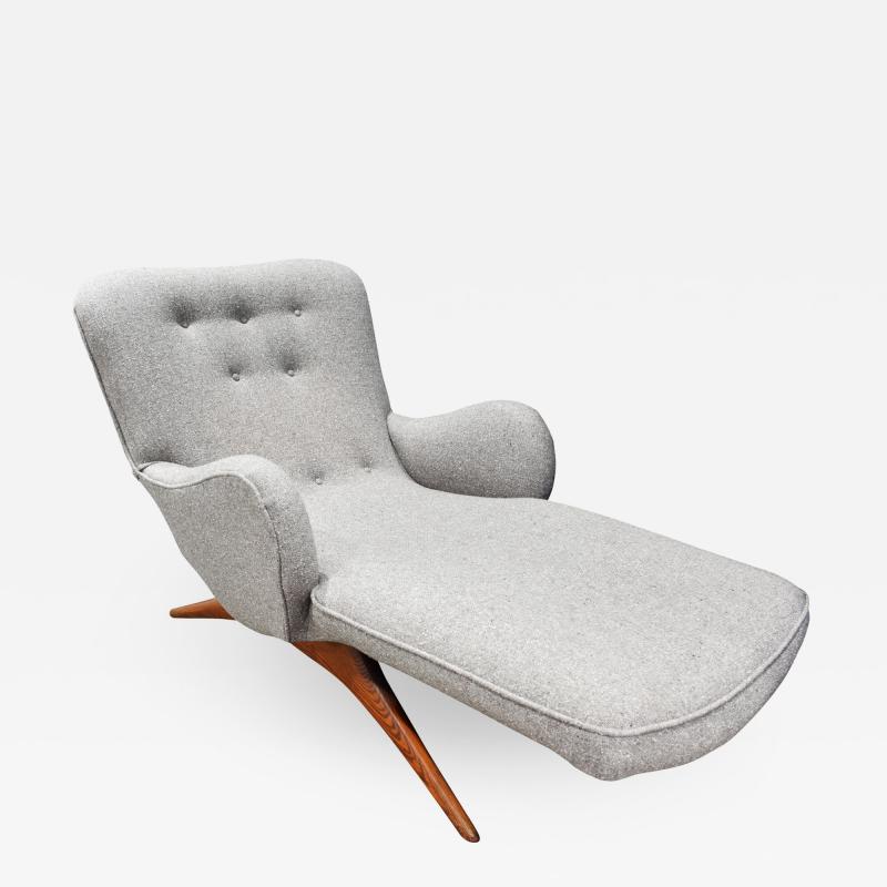 Vladimir Kagan Vladimir Kagan Iconic Contour Chaise Lounge 1950s