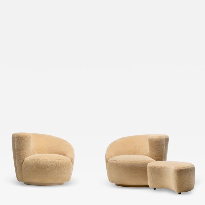 Vladimir Kagan Vladimir Kagan Nautilus Swivel Chairs Ottoman in Butterscotch Shearling