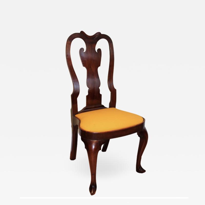 Walnut Queen Anne Balloon Seat Side Chair