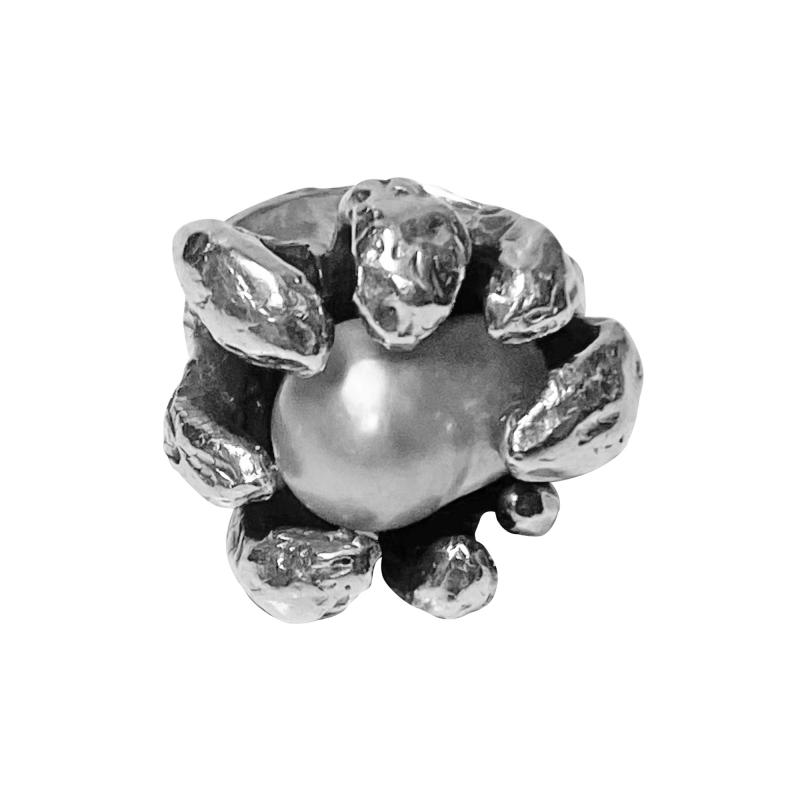 Walter Schluep Walter Schluep Sterling Silver Pearl Ring