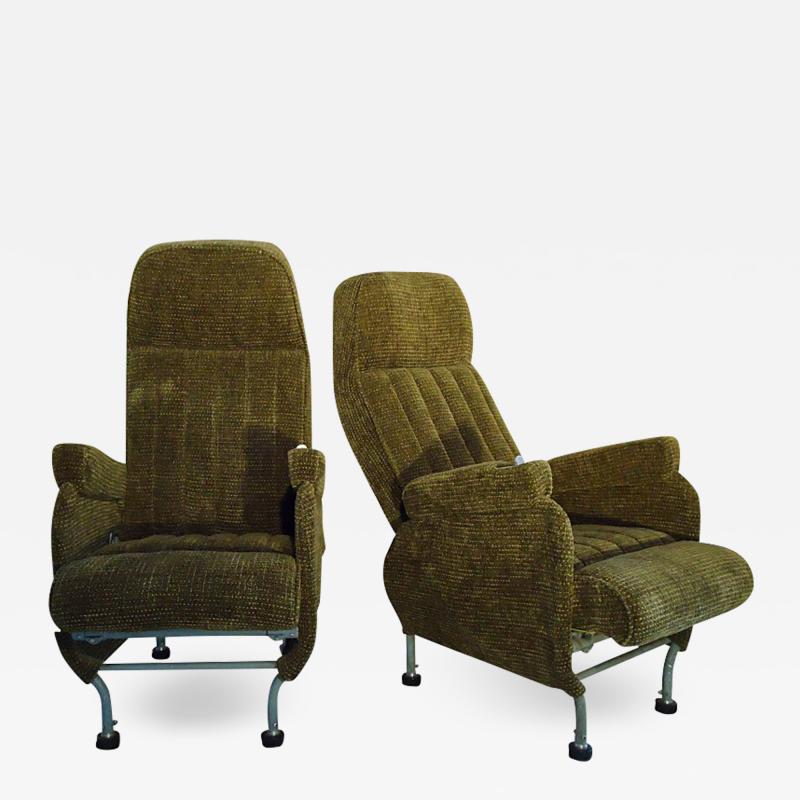 Warren McArthur Pair of Warren McArthur Corporation Aircraft Passenger Seats circa 1946