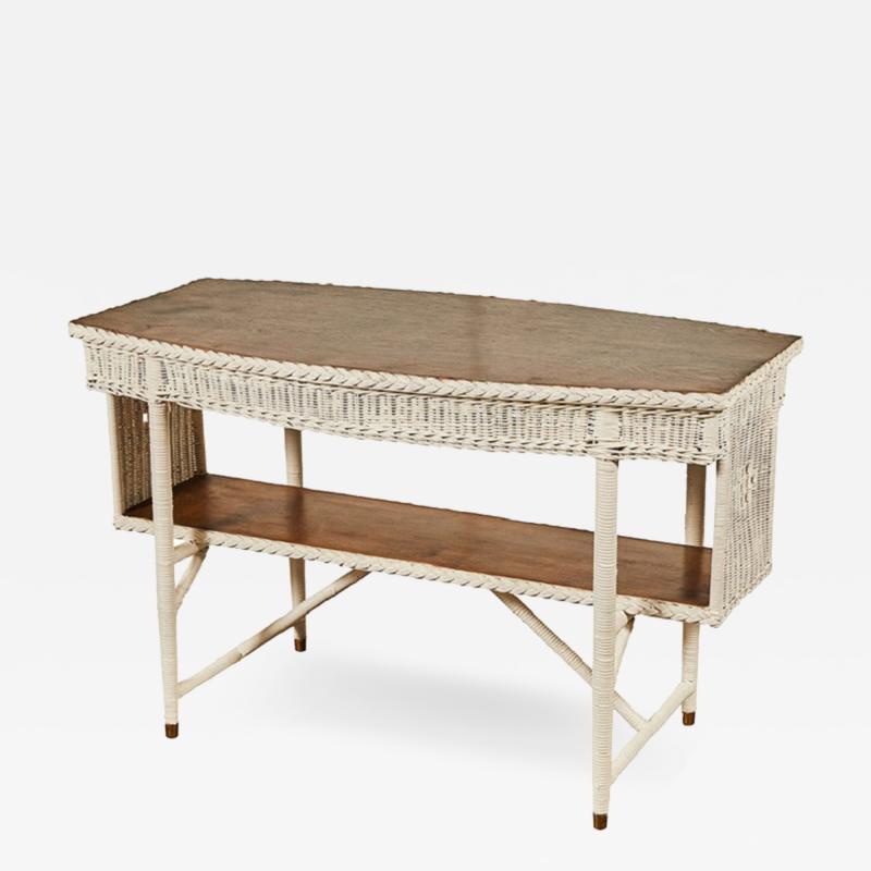 Wicker Table