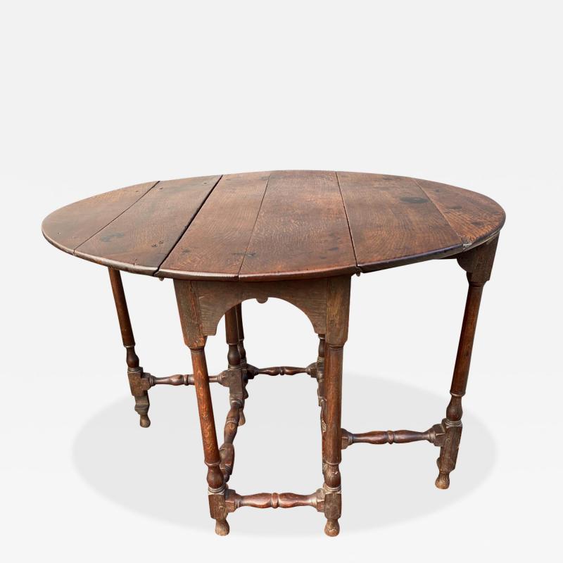 William and Mary Oak Gateleg Table