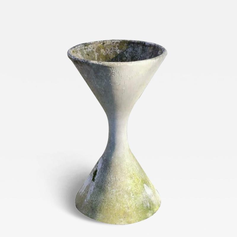 Willy Guhl Willy Guhl Extra Large Diablo Hourglass Planter in Wonderful Original Condition