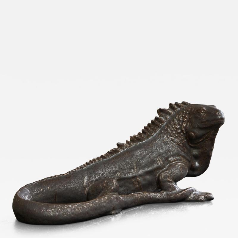 Wonderful Glazed Studio Pottery Iguana 1960s