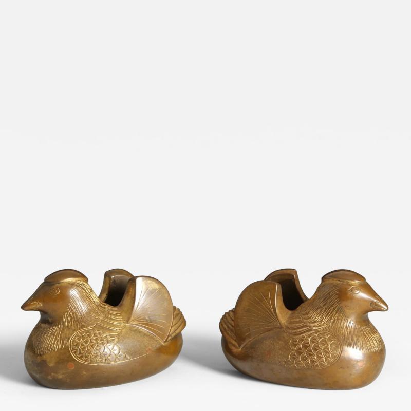 Yamao Tsugiyoshi Pair of Mandarin Duck Bronze Screen Holders mid 20th century