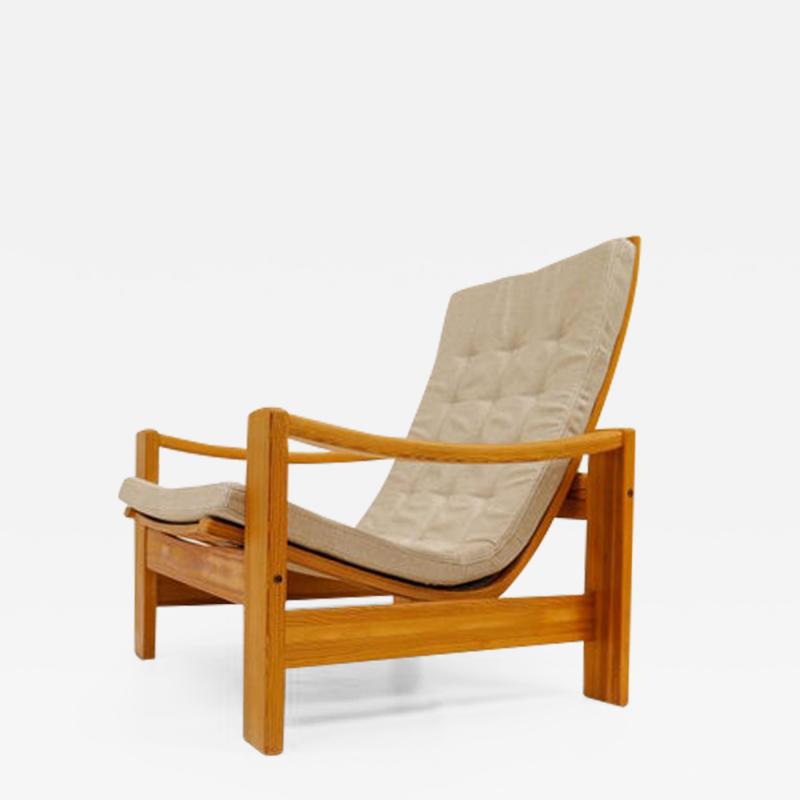 Yngve Ekstr m Scandinavien Modern Lounge Chair in Pine and Fabric Yngve Ekstr m Sweden 1970s