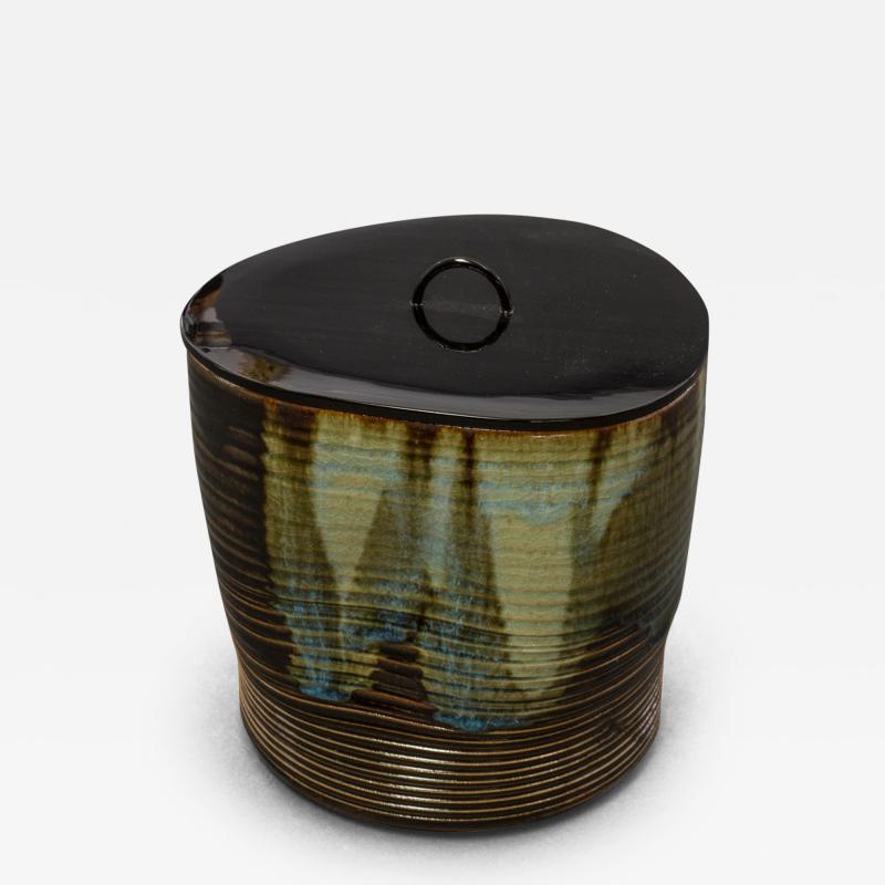 Yokoen ware with Lacquered Wood Lid