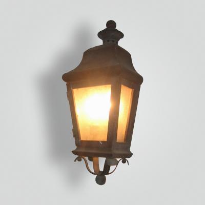  ADG Lighting Traditional Lantern