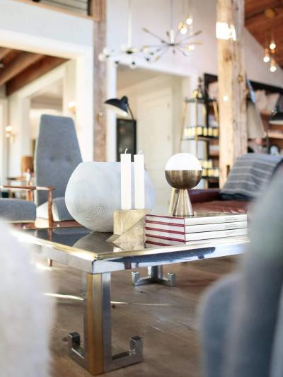  APPARATUS BRASS CANDLE BLOCKS