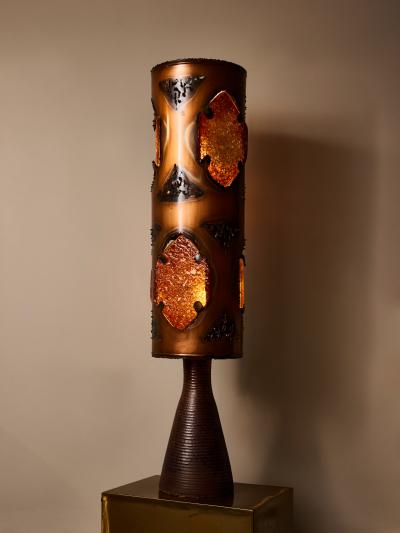  Accolay Pottery Brutalist Table Lamp with Copper Shade and Resin Panels from Accolay