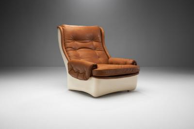  Airborne International Orchid e Lounge Chair by Michel Cadestin for Airborne France 1968
