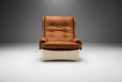  Airborne International Orchid e Lounge Chair by Michel Cadestin for Airborne France 1968
