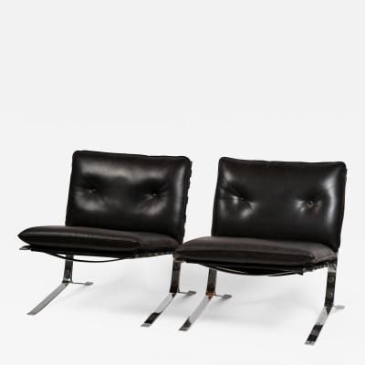  Airborne International Rare Pair of Original Joker Lounge Chairs by Olivier Mourgue for Airborne