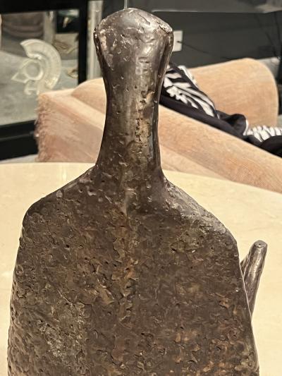  Alberto Deigo Giacometti UNUSUAL FORM BRUTALIST BRONZE SITTING MAN ATTRIBUTED TO ALBERTO GIACCOMETTI