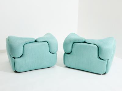 Alberto Rosselli Saporiti Alberto Rosselli for Saporiti pair of Confidential armchairs 1970