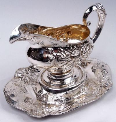  Alvin Corporation Alvin Japonesque Chrysanthemum Sterling Silver Gravy Boat on Stand