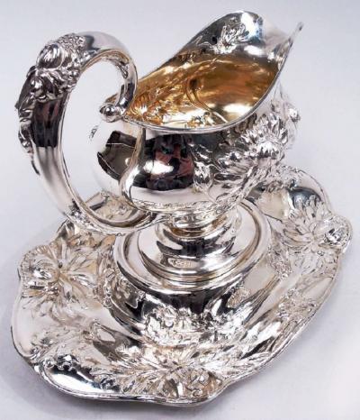  Alvin Corporation Alvin Japonesque Chrysanthemum Sterling Silver Gravy Boat on Stand