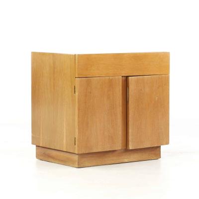  American of Martinsville American of Martinsville Mid Century Nightstand