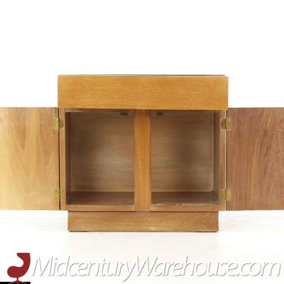  American of Martinsville American of Martinsville Mid Century Nightstand