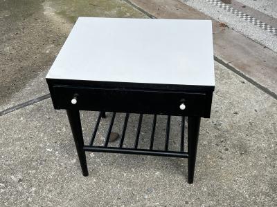  American of Martinsville MID CENTURY MODERNIST BLACK AND WHITE NIGHTSTAND